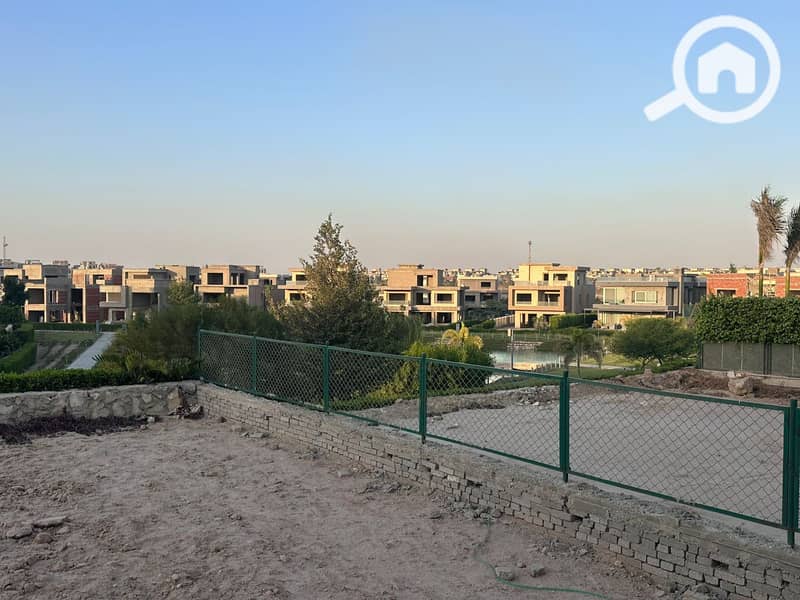 4 cfede42f-19ec-467f-a9c5-dba554cec42a. jpg