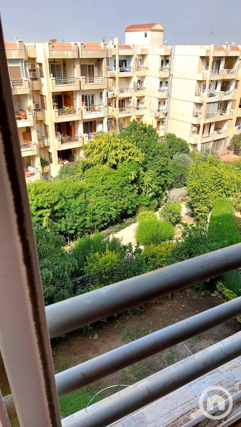 2 8aa1a151-4125-4e3c-a0c0-a40bb219b69a. jpg