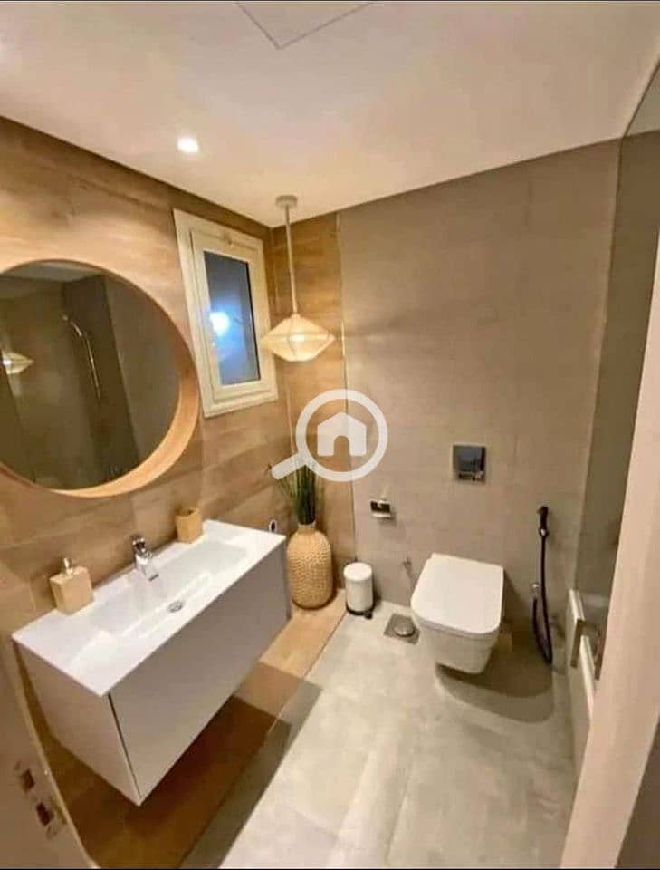 8 469751822_9258780174185709_1741460032055894951_n. jpg