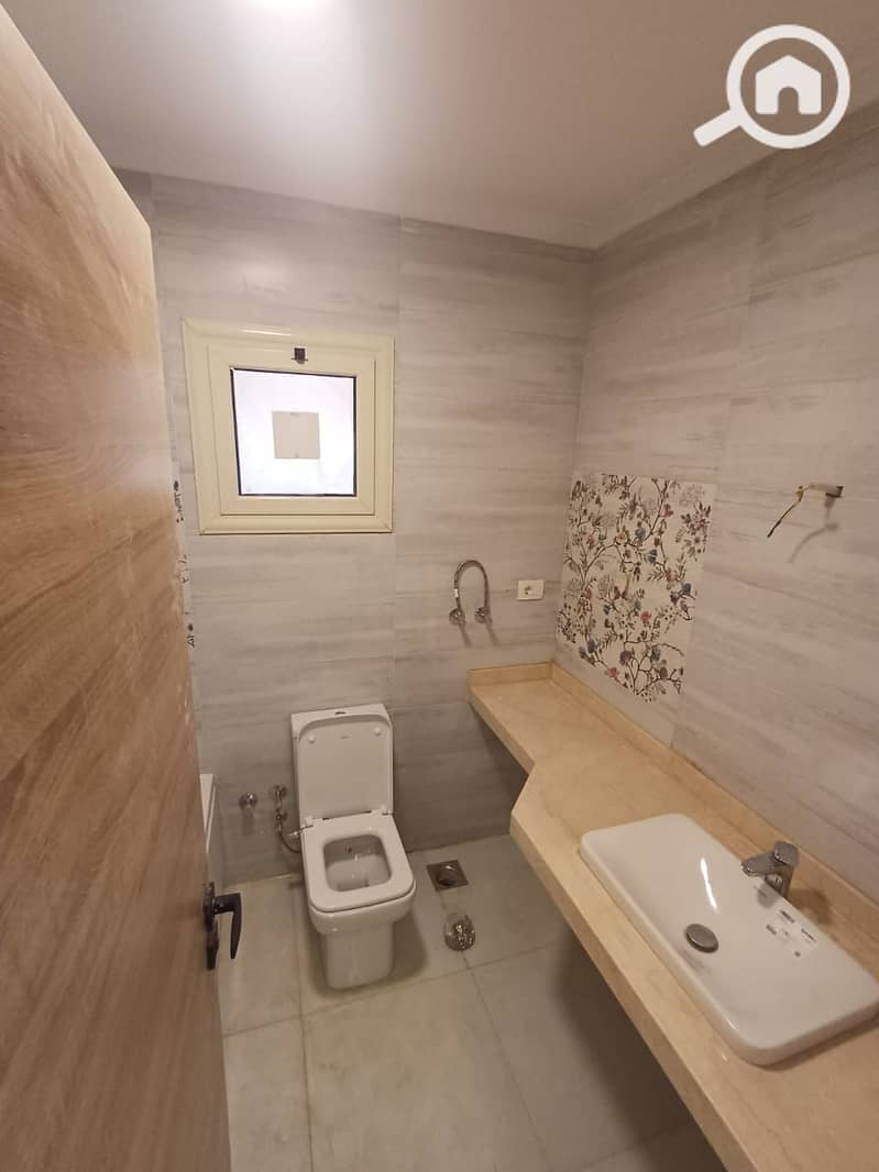 7 WhatsApp Image 2025-11-10 at 7.37. 18 PM (3). jpeg