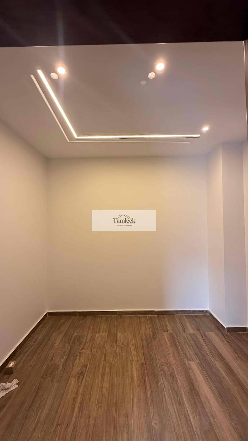 6 296723c2-a3ce-4f96-a90c-b61e4c76682c. jpg