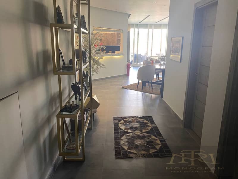 16 eee0a4df-b6f4-4fff-88c4-2b6800aebee2. jpg