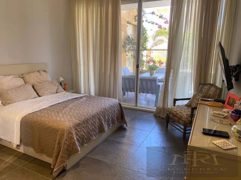 17 fe867041-e2f1-46fd-94d6-fcf9c464e27a. jpg