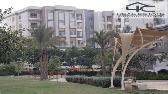 3 Bedroom Flat for Sale in New Cairo, Cairo - IMG_4930. JPG