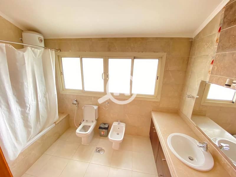 11 1fe18c37-efb7-48c2-92e3-16a47615354c. jpeg