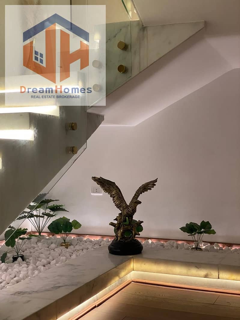 7 WhatsApp Image 2025-10-20 at 00.31. 20 (2). jpeg