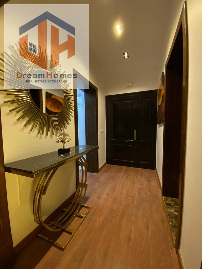 18 WhatsApp Image 2025-10-20 at 00.31. 23 (1). jpeg