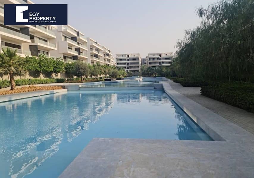 4 e67c45d3-e494-42f9-a593-9cb5d22cd05c. jpg