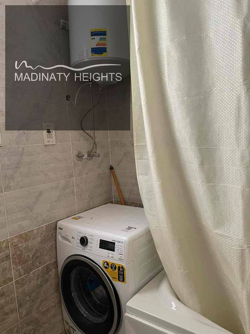 17 ec1b07c1-c7bb-4ae3-b4d9-1b2fd603ce7f. jpg