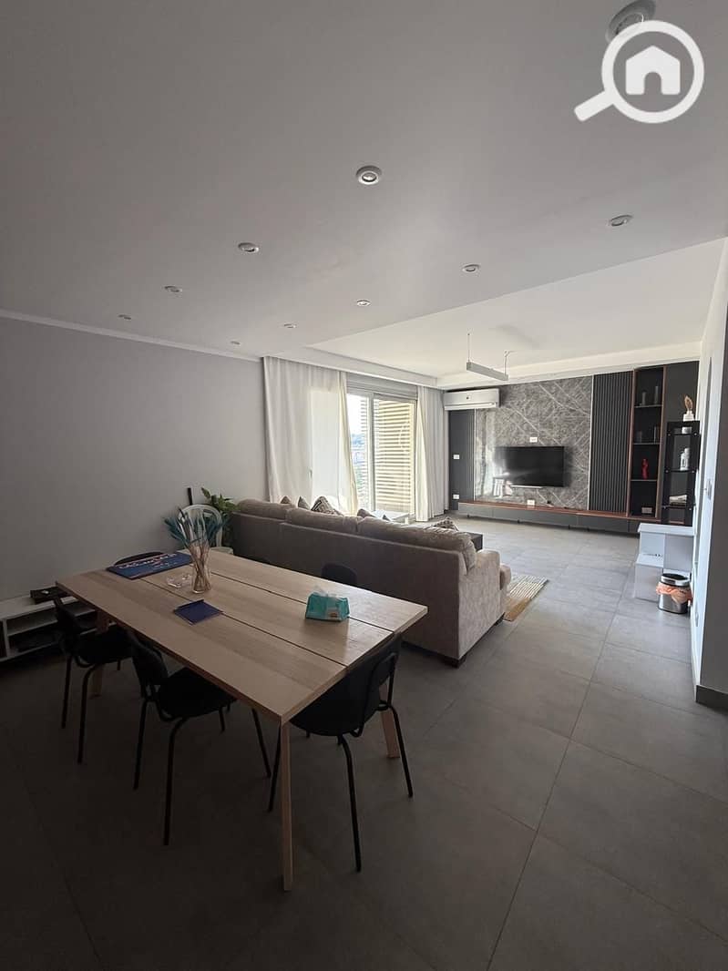 2 b34ae64c-2369-4db7-bf1c-d9c3dc8e9bc7. jpeg