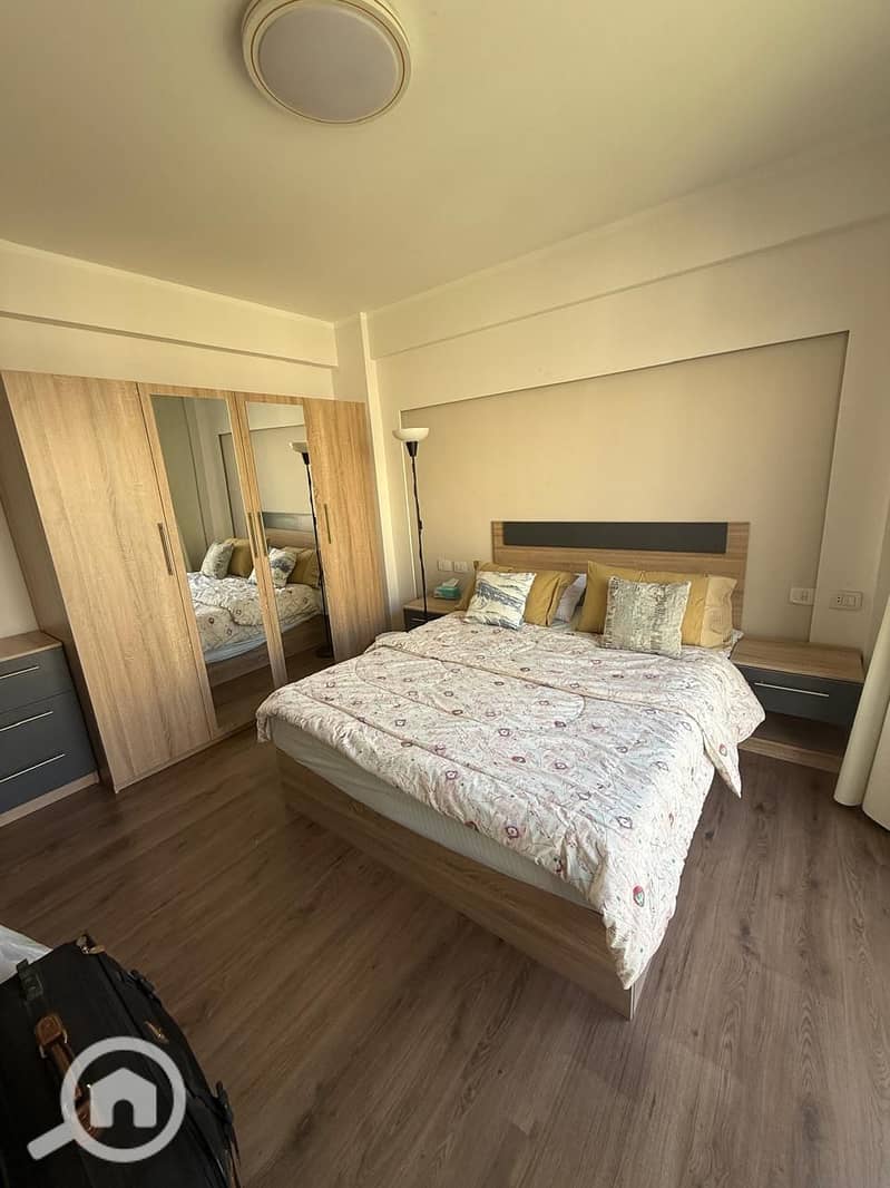 4 25c9a95b-d3fe-42a0-99a0-306cd9d1e822. jpeg