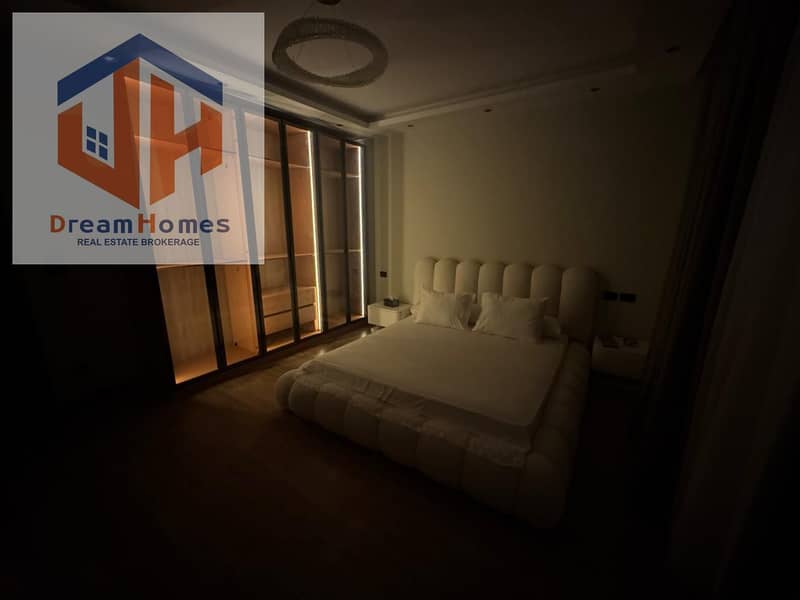 5 WhatsApp Image 2025-09-26 at 21.48. 56 (1). jpeg