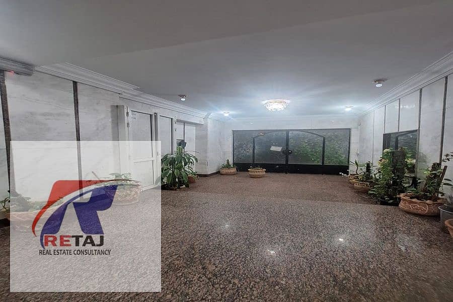 10 26a7bdc7-9bff-4189-858a-d1d0a69fa710. jpg