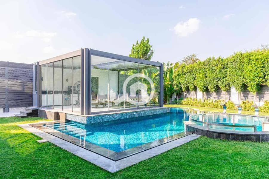 5 067f79c9-cab3-442b-a272-daab5766b79b. jpg