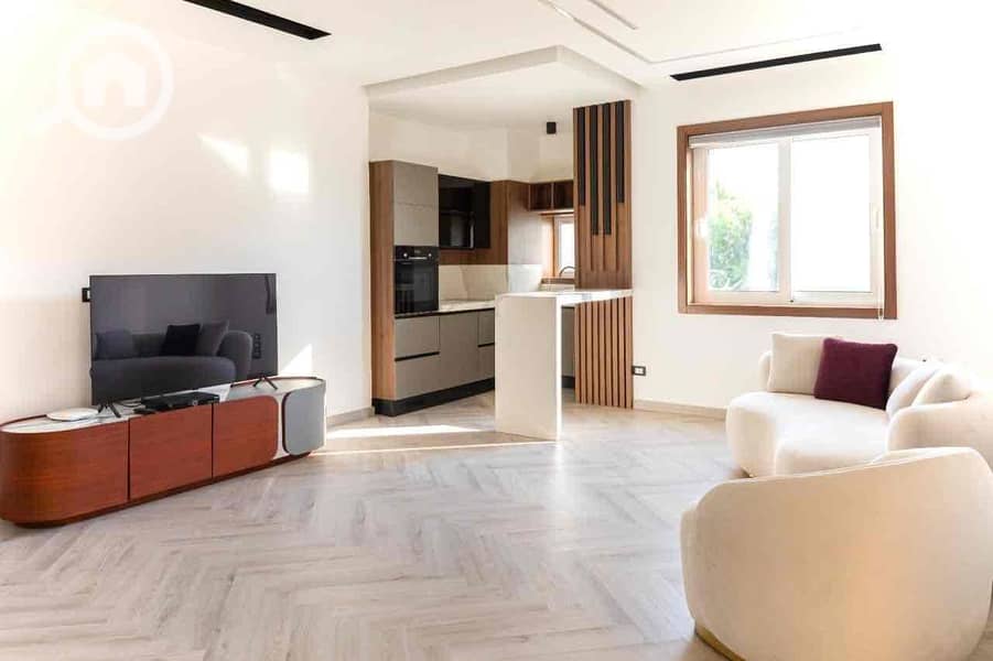 15 f117f0c1-e0c5-4f2e-9a5c-8caa8fb75864. jpg