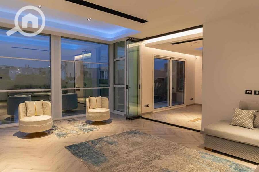 28 bea9e3e6-c050-45f8-b7ab-cb49c55d4546. jpg