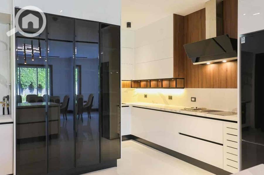 33 f45c6524-99cc-4f83-9e61-4cc8591d3ac4. jpg