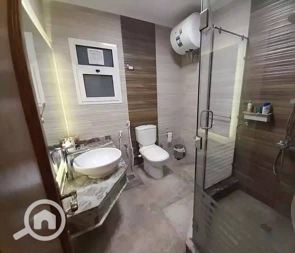 8 558207579_122218680428046136_3202208362964648_n. jpg