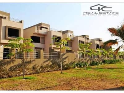 4 Bedroom Townhouse for Sale in New Cairo, Cairo - WhatsApp Image 2025-11-02 at 6.14. 25 PM (2). jpeg 4 Bedroom Townhouse for Sale in New Cairo, Cairo - WhatsApp Image 2025-11-02 at 6.14. 25 PM (2). jpeg