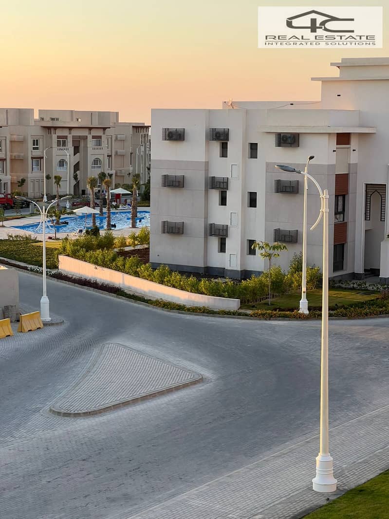 4 WhatsApp Image 2025-11-10 at 06.02. 38 (1). jpeg