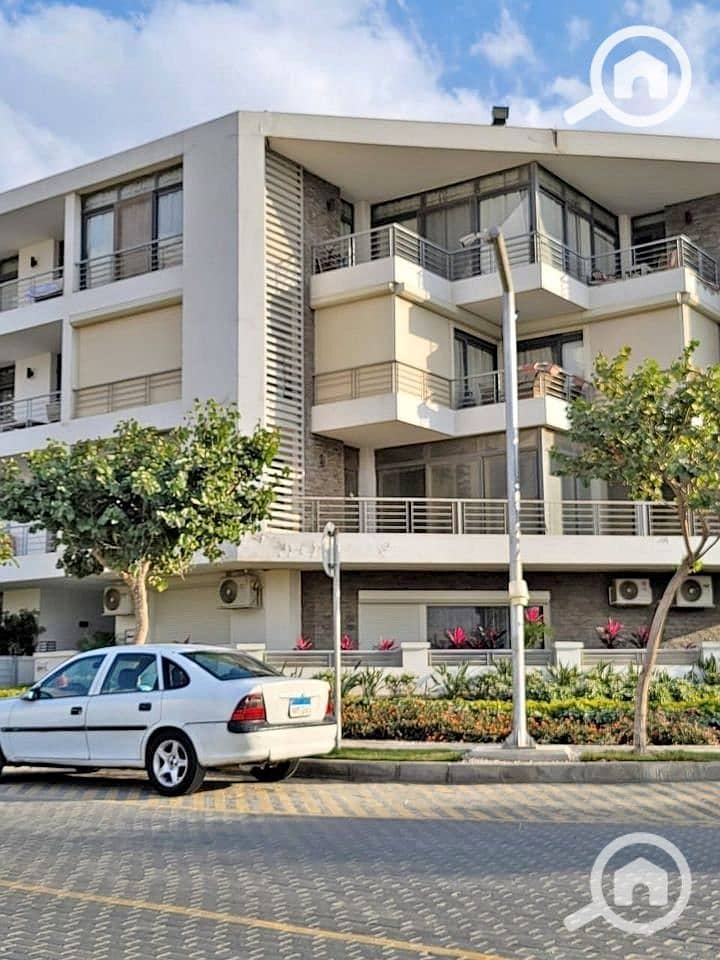 8 465189391_1073980714260315_7003644978491985925_n. jpg