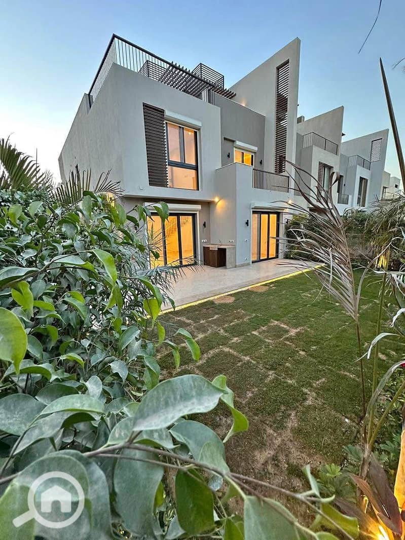 9 1d89c226-8151-49bd-8936-76058362d3fe. jpg