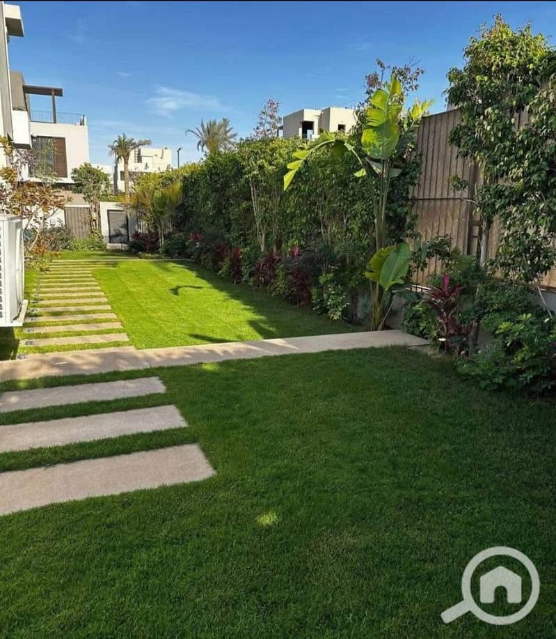 10 07d2ec0a-b254-4374-9603-a0a1cb0cc43f. jpg