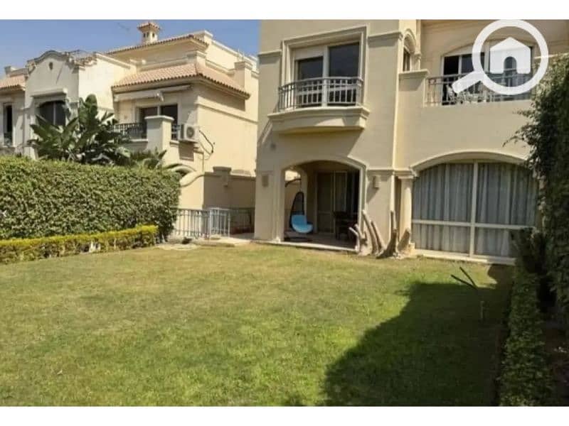 8 8226060-305fdo. jpg