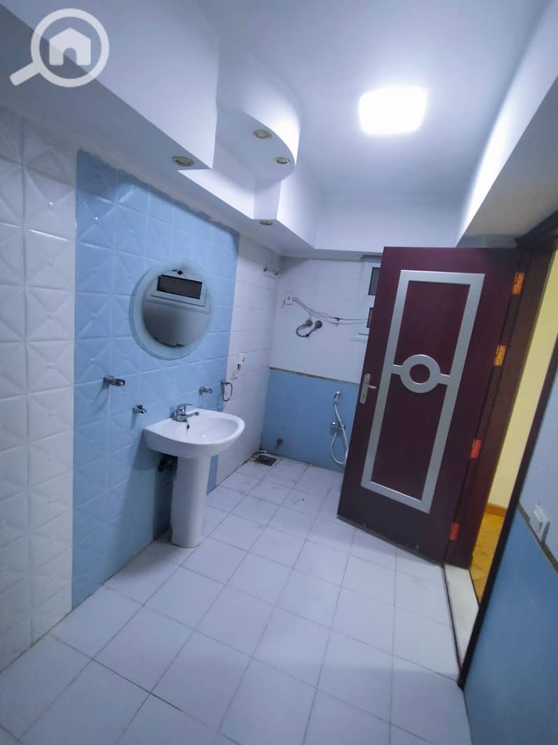 7 IMG20251110183637. jpg