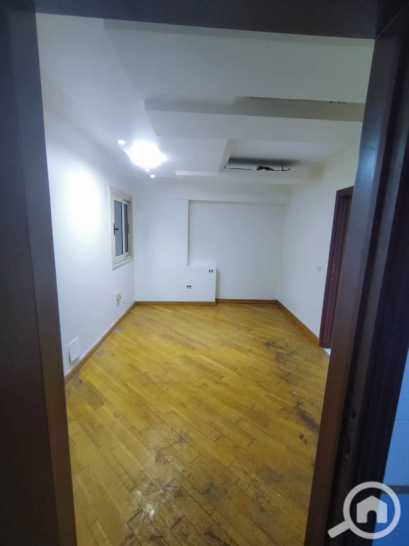 9 IMG20251110183700. jpg