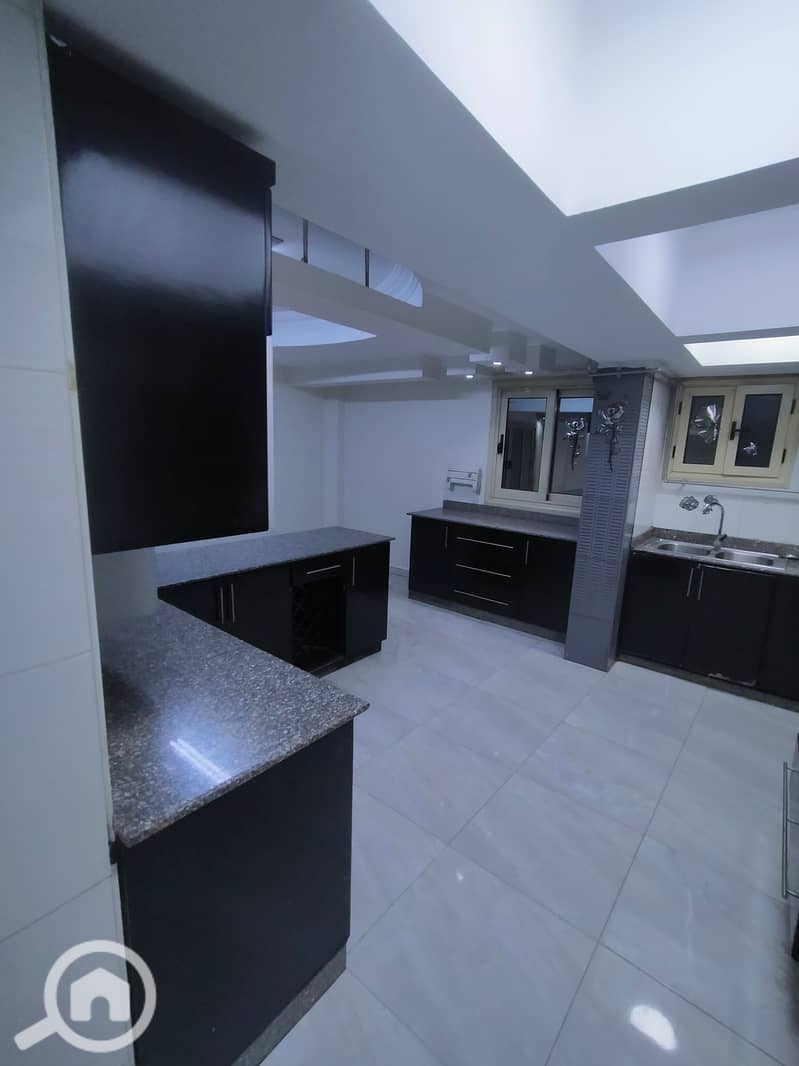 13 IMG20251110183728. jpg