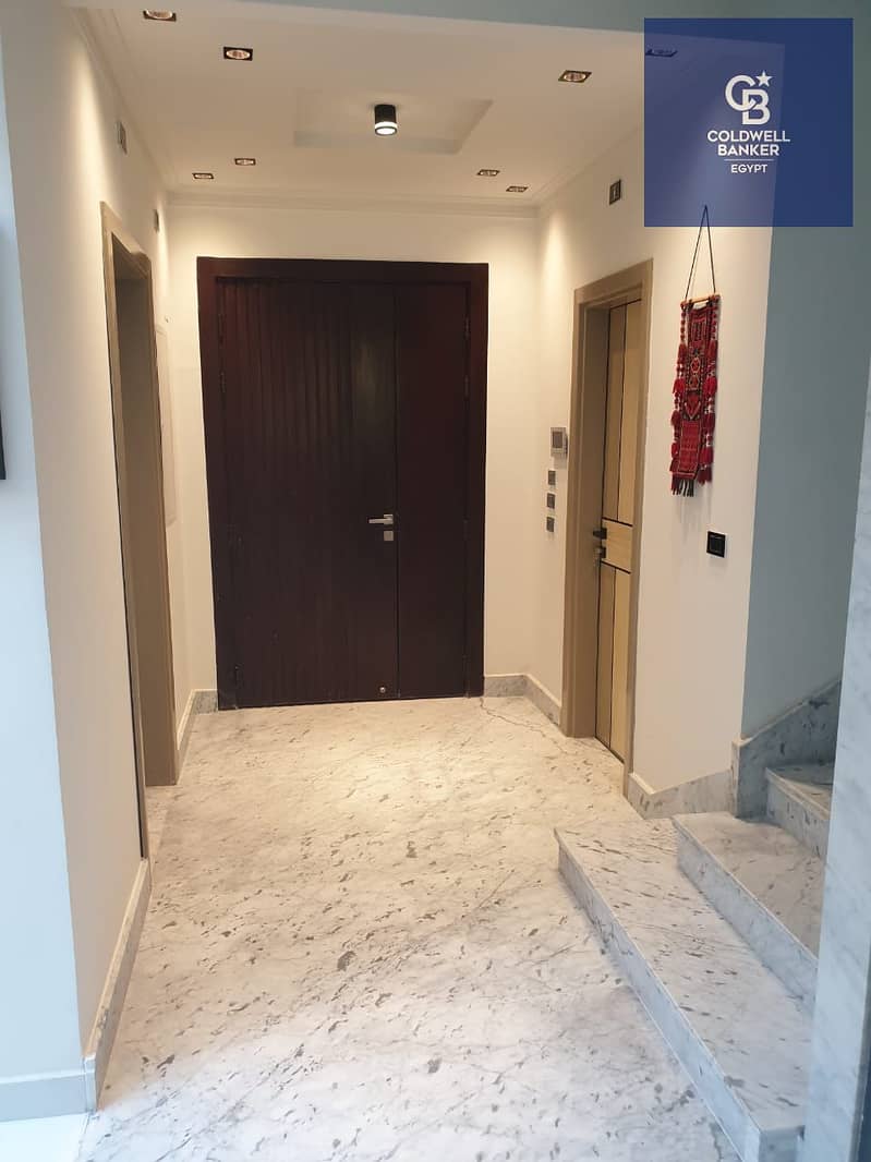 4 93c476a2-7b62-4f06-82cf-899cef942a8f. jpeg