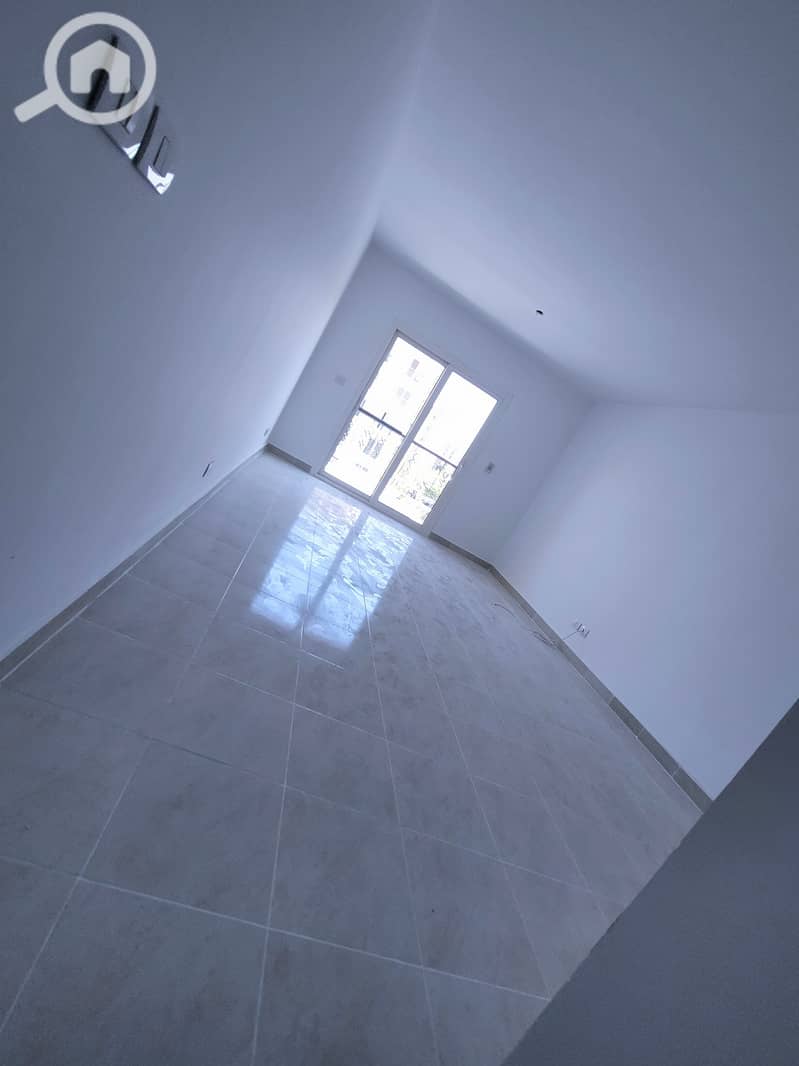 6 IMG20251013123137. jpg