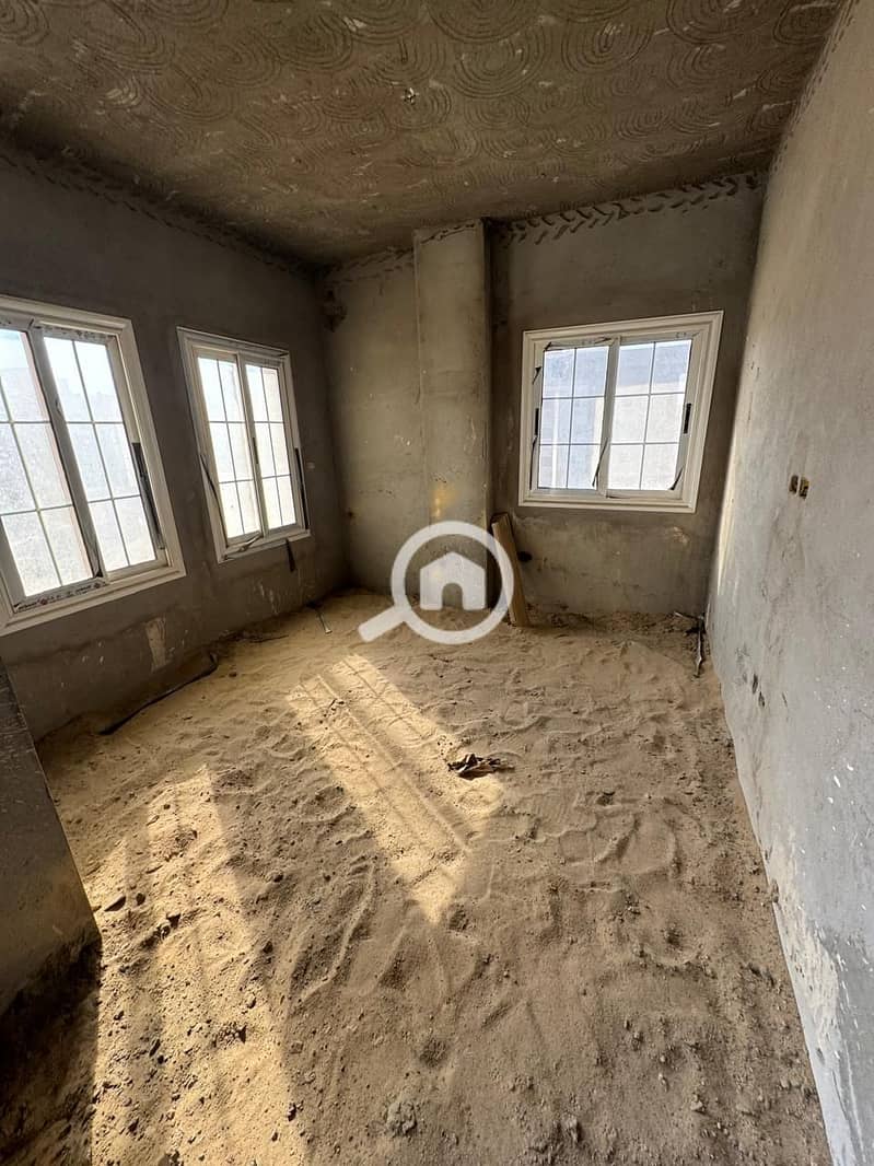 4 WhatsApp Image 2025-11-09 at 5.21. 49 PM. jpeg