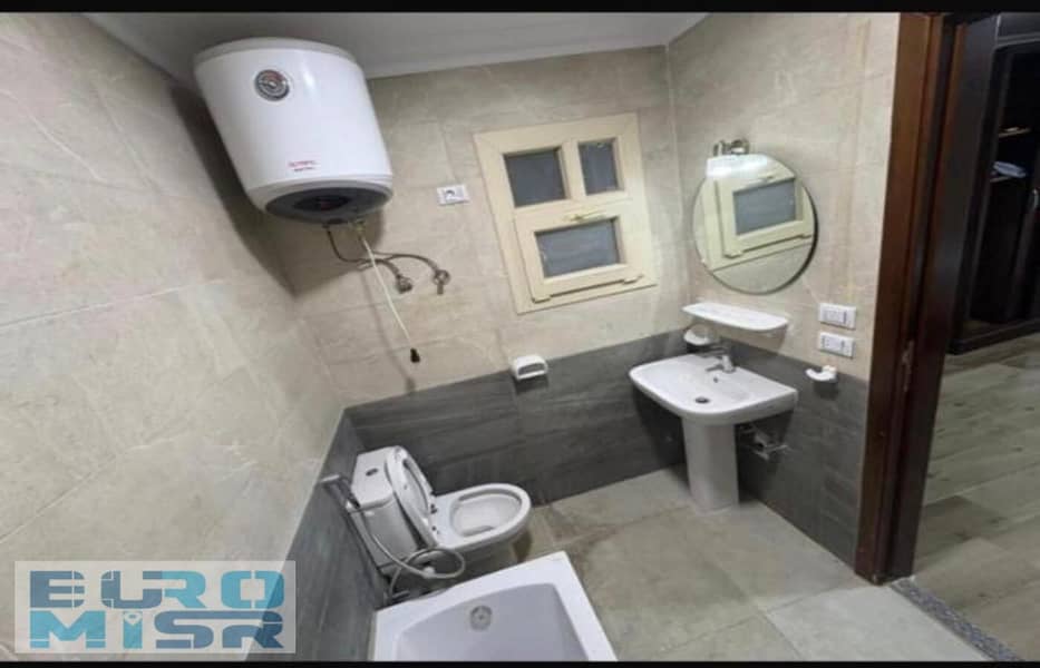 4 WhatsApp Image 2025-11-10 at 12.48. 08 PM. jpeg