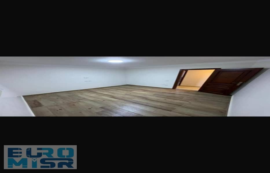 7 WhatsApp Image 2025-11-10 at 12.48. 11 PM. jpeg