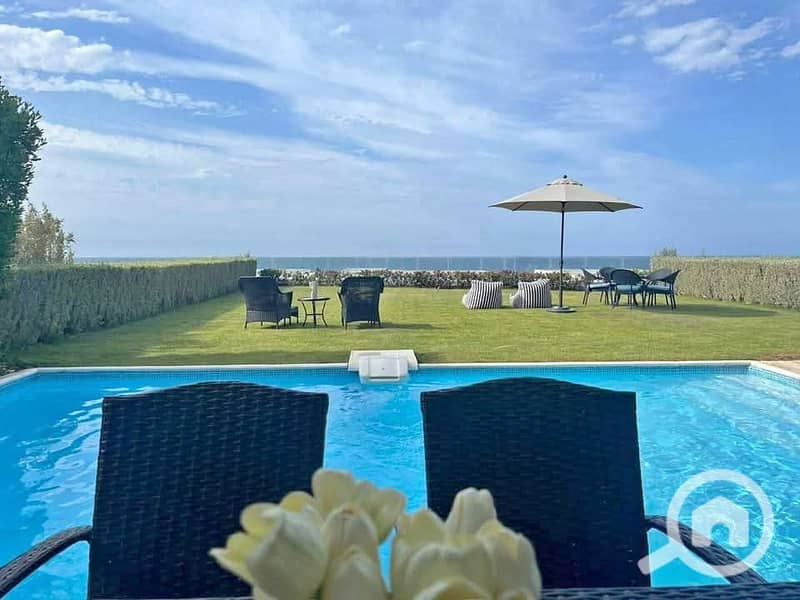 11 571793207_122202297794505837_909364297877191960_n. jpg