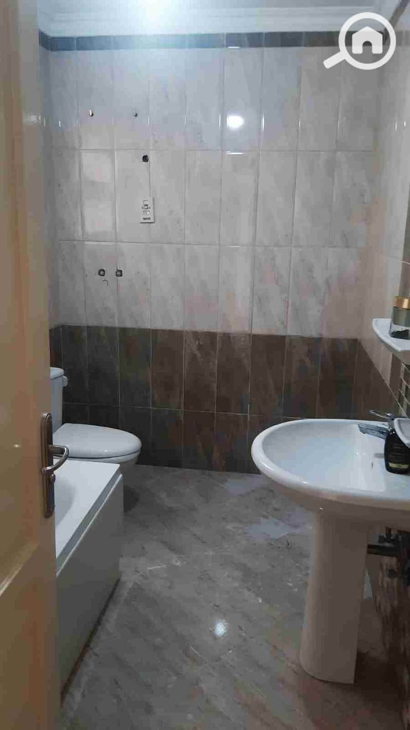 4 IMG-20251108-WA0050. jpg