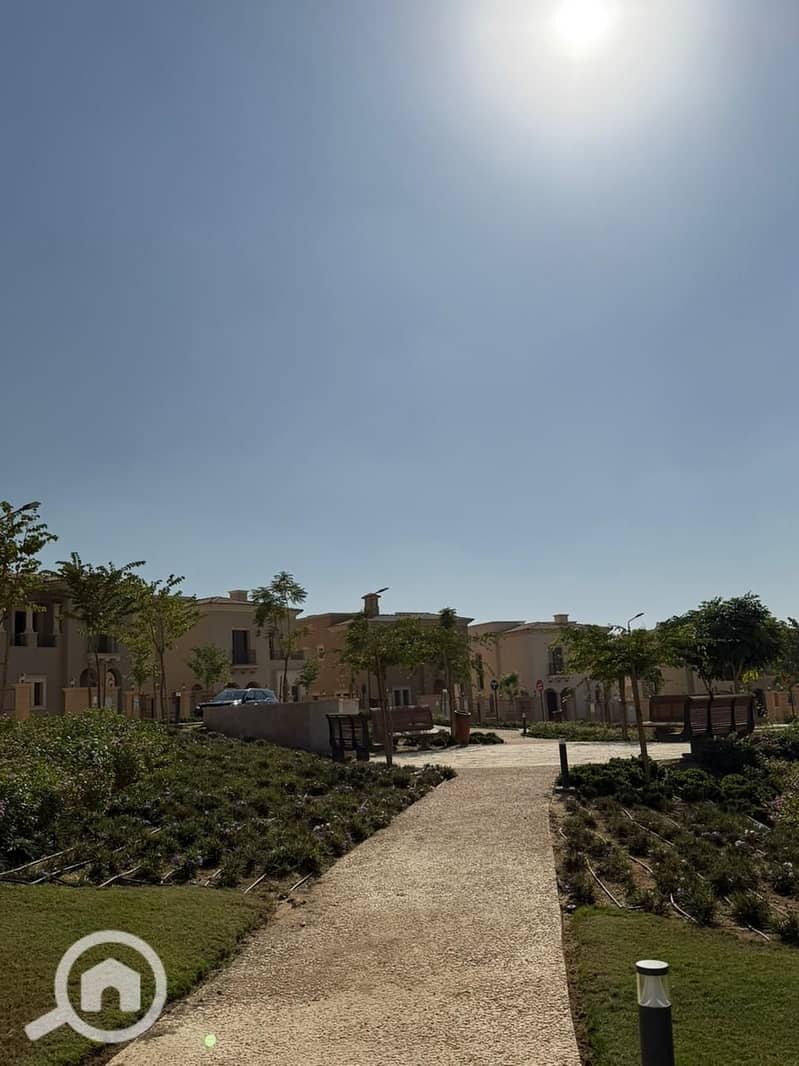 5 1a0f4fe4-1a67-4175-8482-aae76f5f4d52. jpg