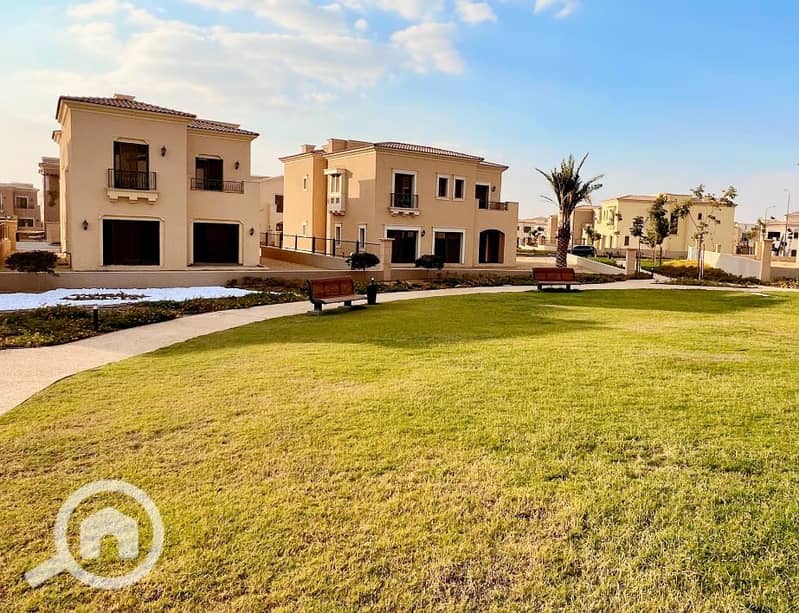 10 Screenshot 2025-10-27 204735. png