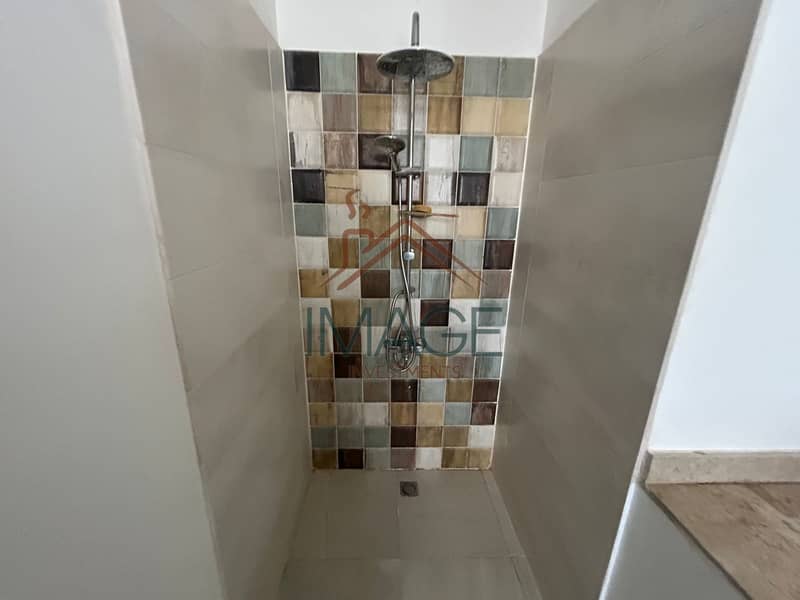 6 WhatsApp Image 2025-11-10 at 1.22. 10 PM. jpeg