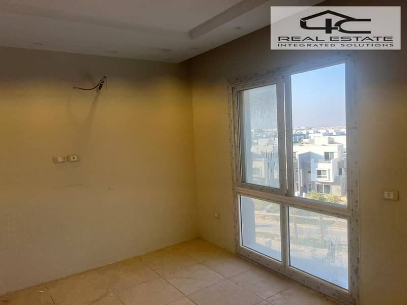 3 WhatsApp Image 2025-11-11 at 12.12. 42 AM. jpeg