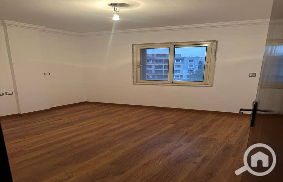 8 WhatsApp Image 2025-11-09 at 6.50. 13 PM. jpeg