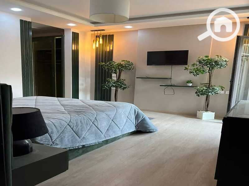 6 411467867_2920149904782470_3061695789262939345_n. jpg