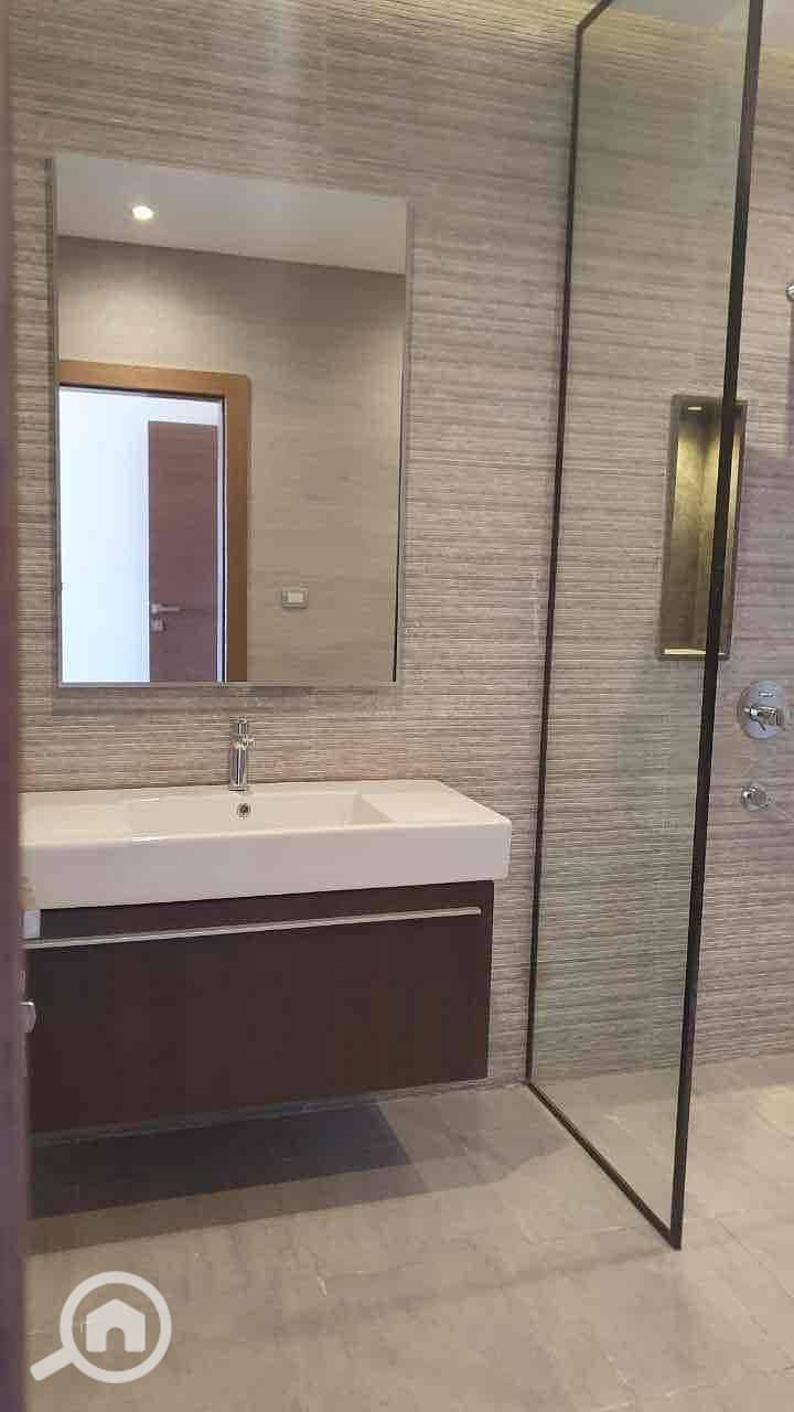 6 5b5e029e-e517-4896-a391-f3c5a3213d34. jpg