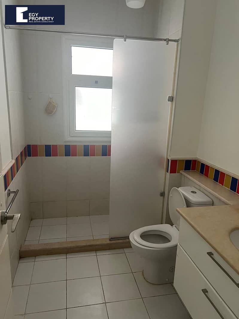 8 _files_399e301f-8099-45aa-830d-16c0ebfd852c. jpg