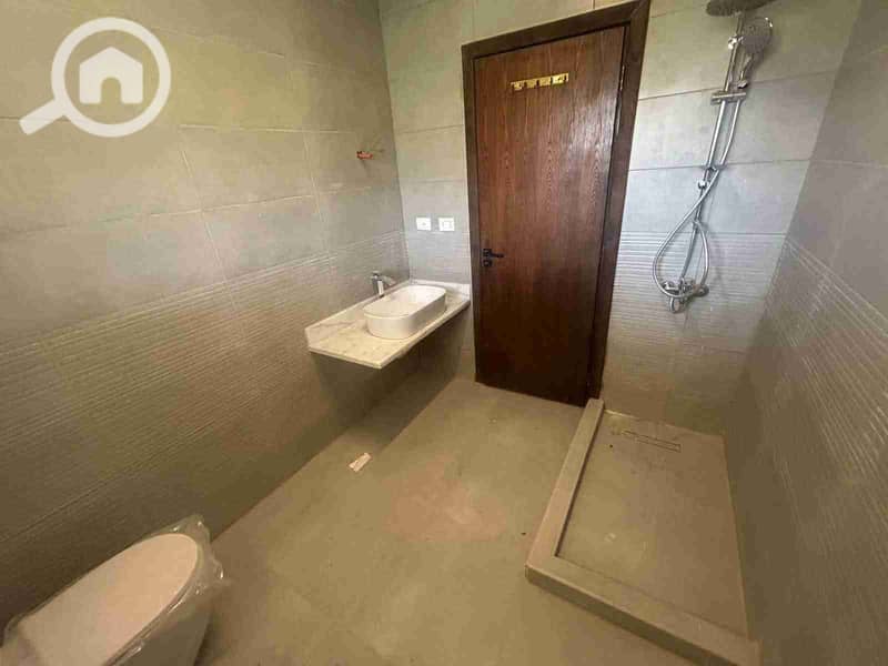 3 IMG-20251110-WA0419. jpg