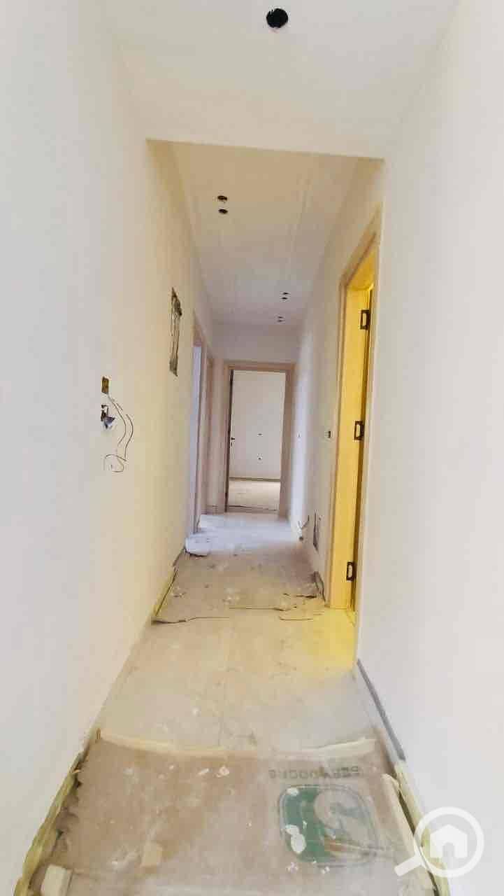 5 f9239621-18a2-464a-91ae-6d0f00e3de0a. jpg