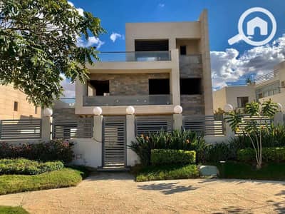 3 Bedroom Villa for Sale in 6th of October, Giza - db2ed7a6-d319-475b-8ea7-8e7498439719. jpg