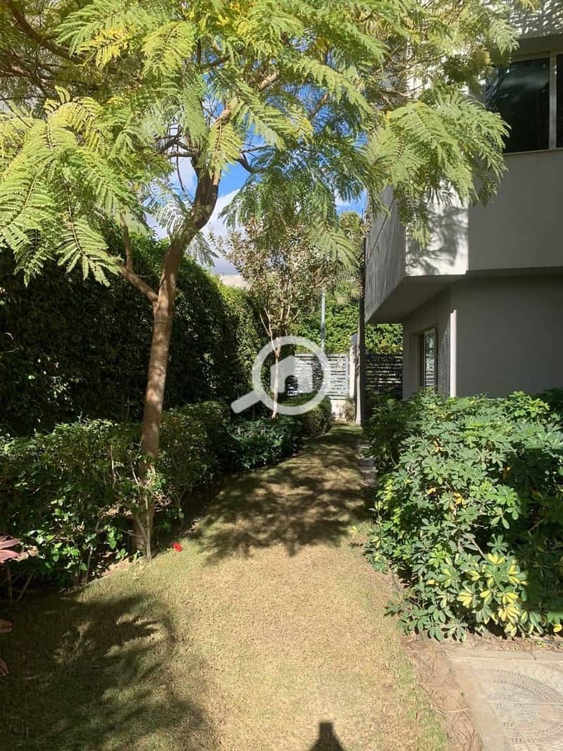 5 68672600-0c5e-41e2-b32f-765db4db7358. jpg